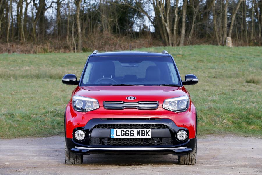  Kia Soul 2016 года  (UK) (фото 3 из 12)